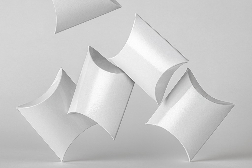 40+ Download Free Pillow Box Mockup Psd&nbsp;PSD